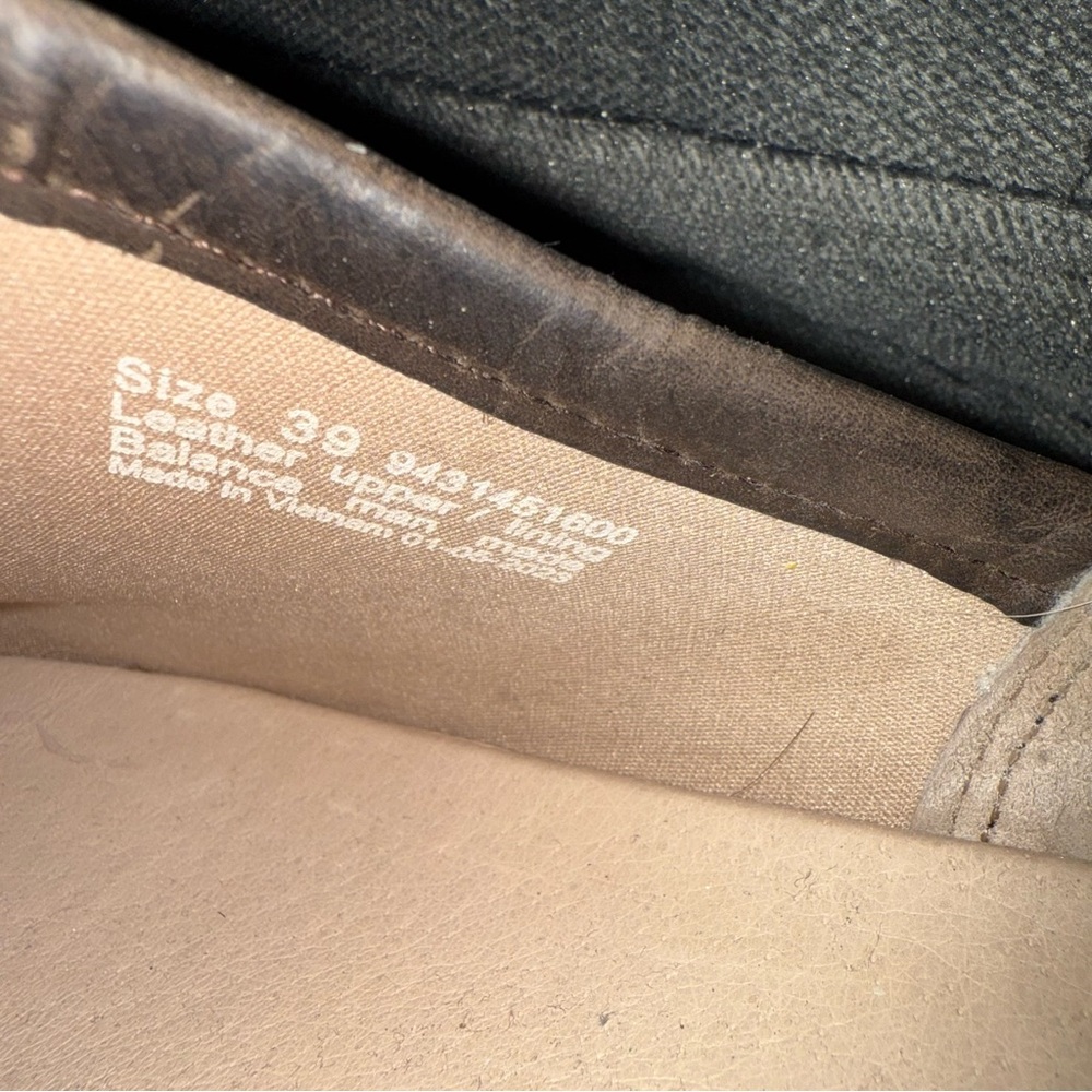 Dansko Brenna Women's Clogs, Chocolate Burnished Suede Sz. 39 (8.5/9) - Picture 6 of 6